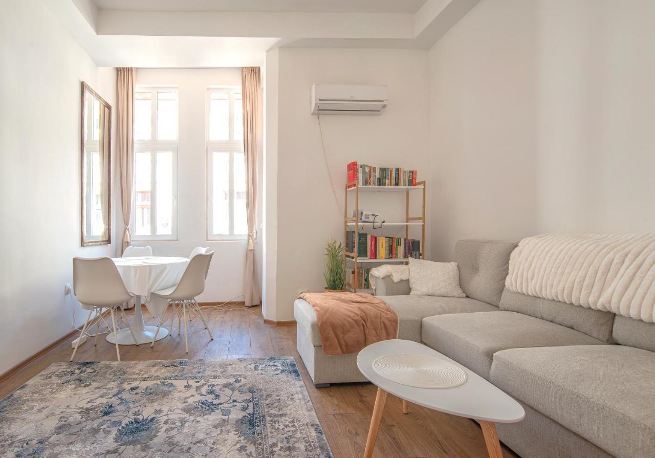 Supreme Luxury Top Central 1 Bedroom Apartment Sofia Exterior photo
